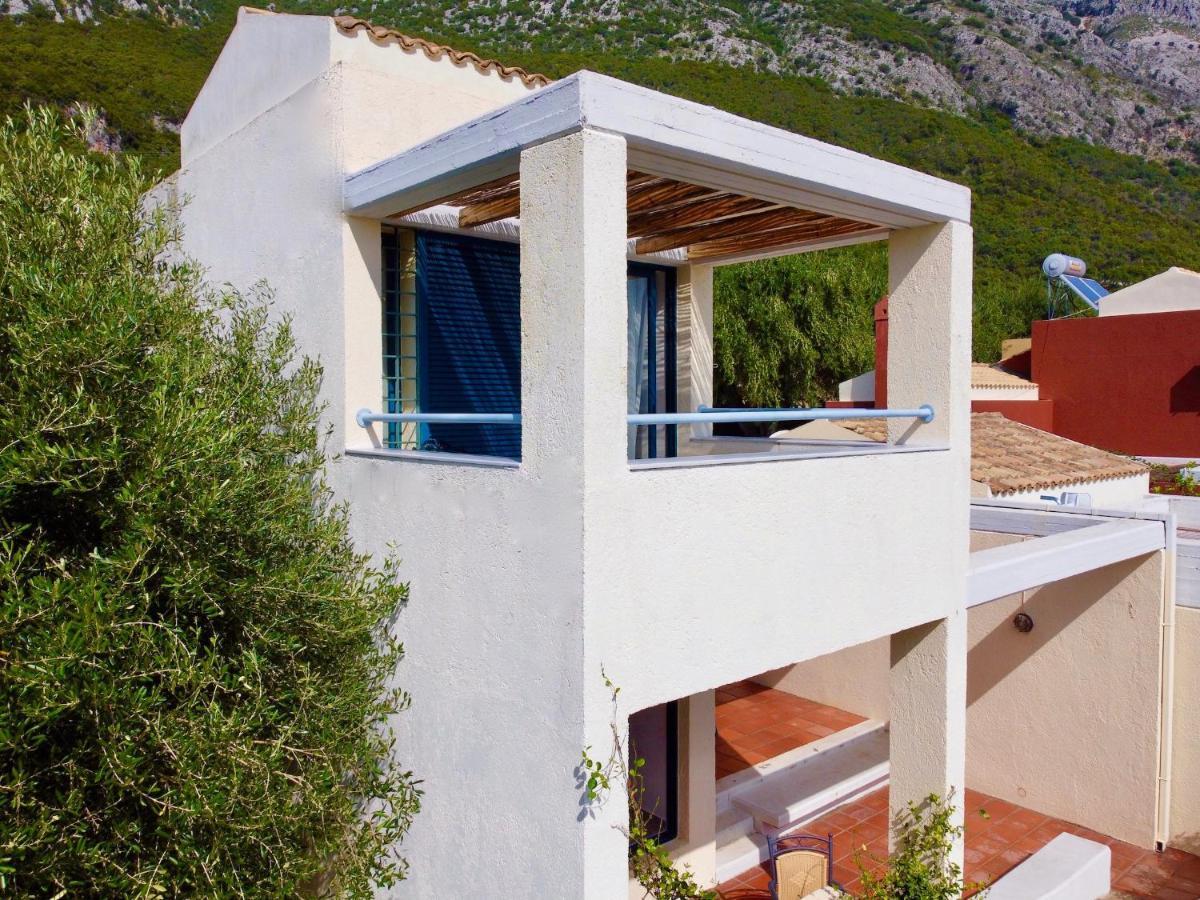Barbati Beach Minivillas With Pool By Dadovillas Buitenkant foto